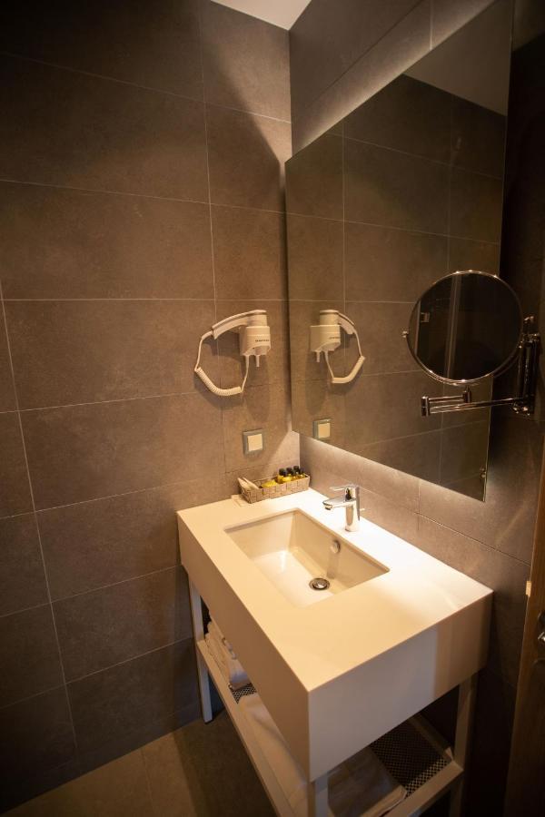 8 Boutique Suites Néa Poteídaia Eksteriør bilde