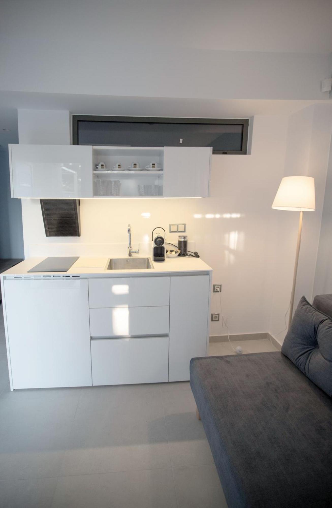 8 Boutique Suites Néa Poteídaia Rom bilde