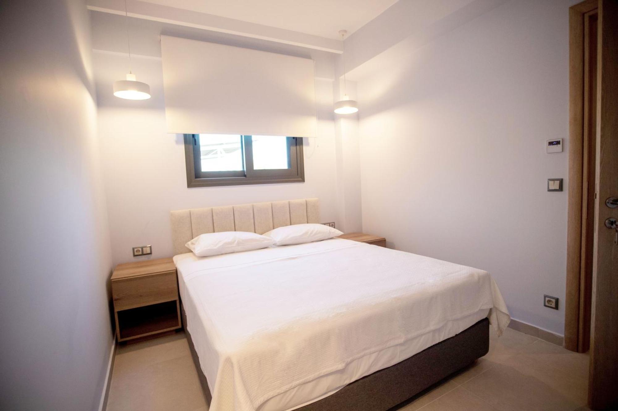 8 Boutique Suites Néa Poteídaia Rom bilde