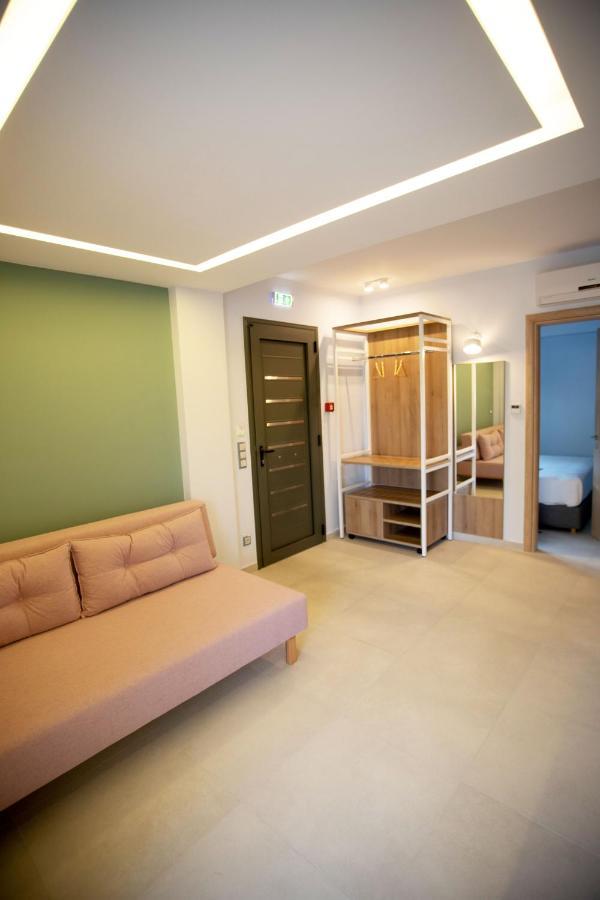 8 Boutique Suites Néa Poteídaia Eksteriør bilde