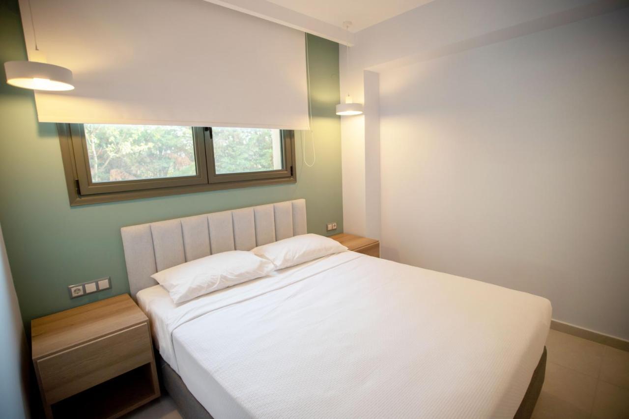 8 Boutique Suites Néa Poteídaia Eksteriør bilde
